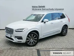 Biały Używany 2022 Volvo XC90 SUV | 229 900 zł (Dość drogi)