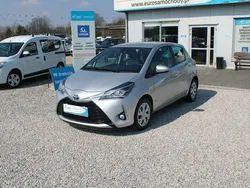 Srebrny (metalik) Używany 2019 Toyota Yaris Hybrid Hatchback | 44 634 zł (Super Cena)