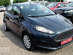 Niebieski Używany 2015 Ford Fiesta Hatchback | 36 899 zł