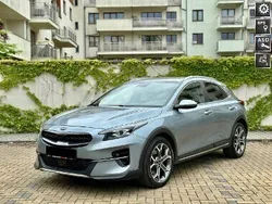 Szary Używany 2020 Kia XCeed 2 SUV | 77 500 zł (Uczciwa cena)