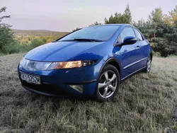 Niebieski Używany 2006 Honda Civic Hatchback | 14 999 zł (Uczciwa cena)