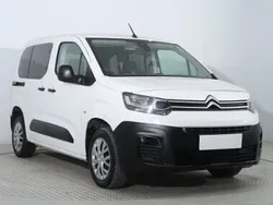 Biały Używany 2022 Citroën Berlingo Minivan | 65 999 zł (Dobra cena)