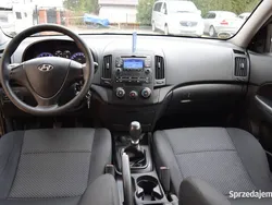 Czarny Używany 2011 Hyundai i30 Hatchback | 17 950 zł (Uczciwa cena)