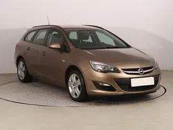 Złoty Używany 2013 Opel Astra Kombi | 21 499 zł (Dobra cena)