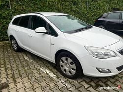 Biały Używany 2012 Opel Astra Kombi | 16 250 zł (Dobra cena)