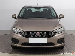 Brązowy Używany 2017 Fiat Tipo Sedan/Limuzyna | 34 999 zł (Uczciwa cena)