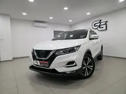 Biały Używany 2017 Nissan Qashqai SUV | 76 900 zł (Drogi)