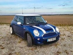 Niebieski Używany 2005 Mini Cooper S Hatchback | 14 900 zł (Uczciwa cena)