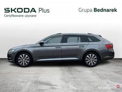 Szary Używany 2022 Skoda Superb Kombi | 129 900 zł (Drogi)