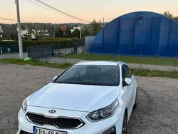 Biały Używany 2021 Kia Ceed 2 Kombi | 54 999 zł (Uczciwa cena)