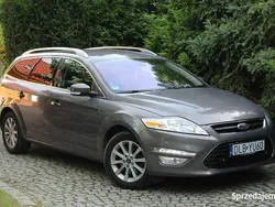 Szary (metalik) Używany 2011 Ford Mondeo Kombi | 25 700 zł (Uczciwa cena)