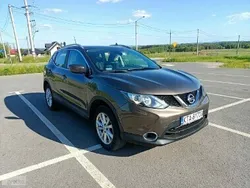 Brązowy Używany 2017 Nissan Qashqai SUV | 67 800 zł (Uczciwa cena)