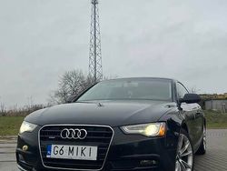 Czarny Używany 2012 Audi A5 Design Coupe | 48 900 zł (Uczciwa cena)