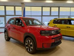 Czerwony Nowe 2025 Fiat Panda SUV | 79 500 zł (Super Cena)