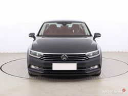 Czarny Używany 2015 VW Passat Sedan/Limuzyna | 51 999 zł (Uczciwa cena)