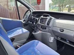 Używany 2004 Opel Vivaro Van | 31 500 zł