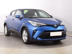 Niebieski Używany 2021 Toyota C-HR SUV | 92 999 zł (Dobra cena)
