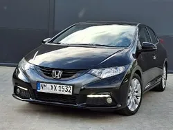 Czarny (metalik) Używany 2012 Honda Civic Hatchback | 37 900 zł (Uczciwa cena)