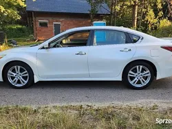 Biały Używany 2014 Nissan Altima Sedan/Limuzyna | 31 900 zł