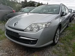 Srebrny Używany 2009 Renault Laguna III Sedan/Limuzyna | 3000 zł