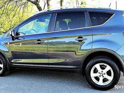 Granatowy Używany 2010 Ford Kuga Trend SUV | 29 000 zł (Uczciwa cena)