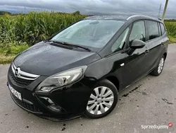 Czarny Używany 2012 Opel Zafira Minivan | 19 900 zł (Uczciwa cena)
