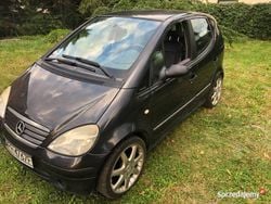 Czarny Używany 2002 Mercedes A140 Elegance Hatchback | 1500 zł (Uczciwa cena)