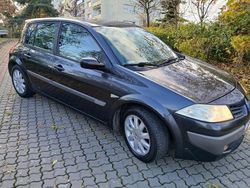 Inny kolor Używany 2007 Renault Mégane II Hatchback | 7450 zł