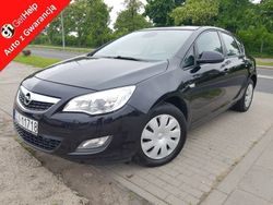 Czarny Używany 2010 Opel Astra Hatchback | 20 800 zł (Uczciwa cena)