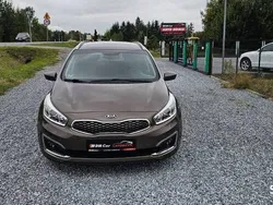 Brązowy Używany 2017 Kia Ceed 2 Kombi | 47 900 zł (Dość drogi)
