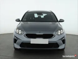 Srebrny Używany 2021 Kia Ceed Kombi | 51 999 zł (Uczciwa cena)