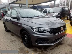 Szary (metalik) Używany 2017 Fiat Tipo Sedan/Limuzyna | 46 300 zł (Uczciwa cena)