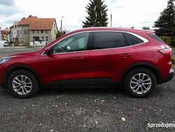 Czerwony Używany 2020 Ford Kuga SUV | 88 900 zł (Dość drogi)