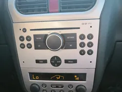 Srebrny Używany 2005 Opel Corsa | 3000 zł (Dobra cena)