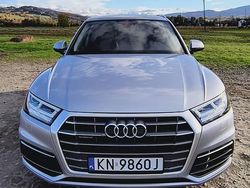 Srebrny Używany 2018 Audi Q5 Premium Plus SUV | 99 000 zł