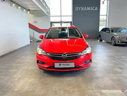 Czerwony Używany 2019 Opel Astra Kombi | 37 900 zł (Uczciwa cena)