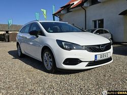 Biały Używany 2021 Opel Astra Kombi | 49 900 zł (Dobra cena)