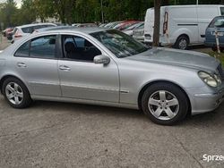 Używany 2002 Mercedes E270 | 13 600 zł