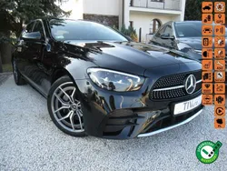 Czarny (metalik) Używany 2020 Mercedes E200 Sedan/Limuzyna | 130 000 zł