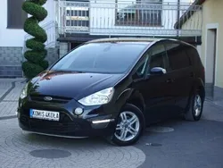 Czarny Używany 2012 Ford S-MAX S Minivan | 32 900 zł (Uczciwa cena)