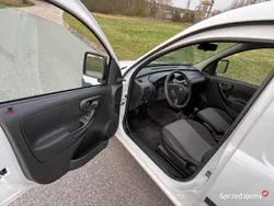 Biały Używany 2010 Opel Combo Minivan | 10 299 zł (Dobra cena)