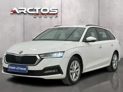 Biały Używany 2022 Skoda Octavia Ambition Kombi | 61 900 zł (Dobra cena)