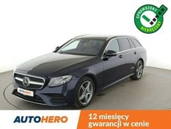 Niebieski Używany 2019 Mercedes E300 Kombi | 109 800 zł