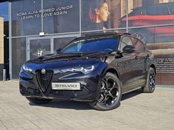 Lakier metalizowany czarny volcano black Nowe 2025 Alfa Romeo Stelvio SUV | 249 900 zł