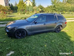 Grafitowy Używany 2005 BMW 525 Kombi | 14 900 zł (Uczciwa cena)