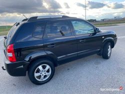 Czarny Używany 2006 Hyundai Tucson SUV | 15 500 zł (Uczciwa cena)