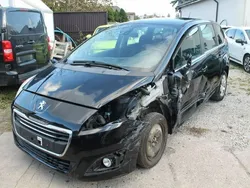 Czarny Używany 2014 Peugeot 5008 Minivan | 10 900 zł