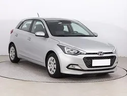 Srebrny Używany 2018 Hyundai i20 Hatchback | 34 999 zł (Uczciwa cena)