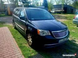 Używany 2014 Chrysler Town & Country Minivan | 45 000 zł (Dobra cena)