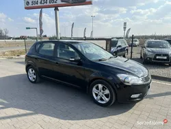 Czarny Używany 2010 Kia Ceed 2 Hatchback | 16 800 zł